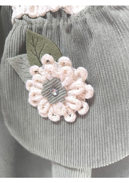 Uzun Kollu Dantel Detaylı Vintage Fitilli Kadife Çantalı Kız Çocuk Elbisesi