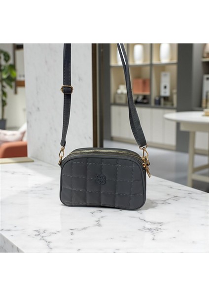 Üç Bölmeli Kadın Omuz Çanta