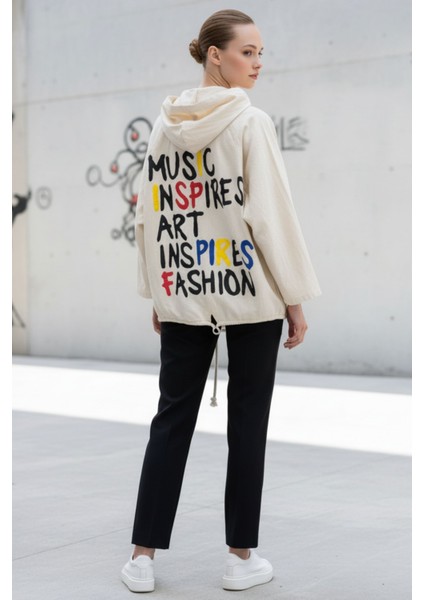 Kadın Bej Kapüşonlu Fermuarlı Oversize Yazı Baskılı Pamuklu Hırka-Ceket - Kadın Ceket indirimleri