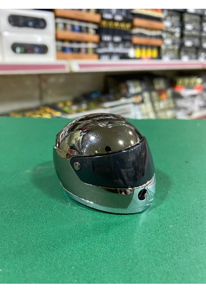 Kask Şekilli Metal Çakmak - Füme