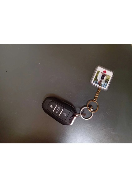 Kişiye Özel Fotoğraflı Anahtarlık | Dikiz Aynası, Çanta, Masaüstü ve Araç Uyumlu | Hediye Tasarımı modelleri