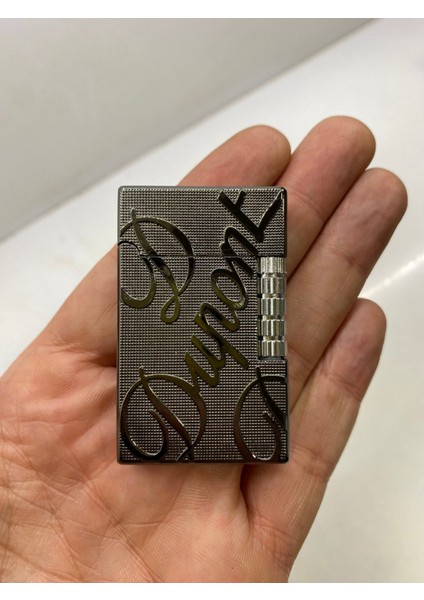 Kabartmalı Metal Çakmak - Siyah