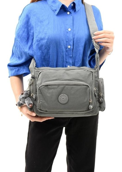 Lüks Figürlü Gösterişli Bol Bölmeli Çapraz Çanta fiyatları