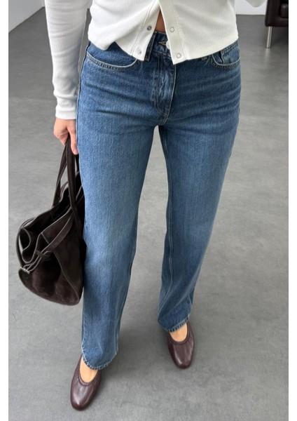 Koyu Mavi Düz Kesim Orta Bel Jean 2750 modelleri