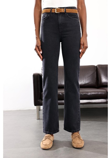 Füme Düz Kesim Orta Bel Jean 2750 fırsatları