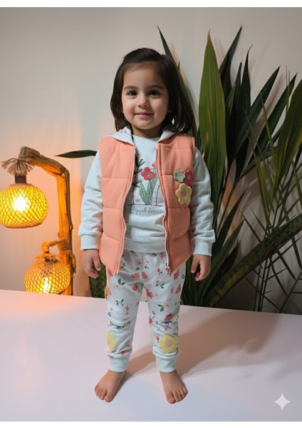 Kız Bebek Çiçek Desenli Üçlü Takım (Omuzdan Çıtçıtlısweatshirt+Keçe Detaylı Kapşonluyelek+Pantolon)