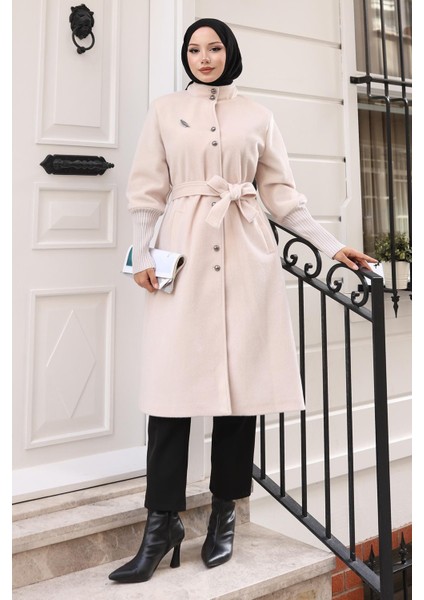 Broş Detaylı Kaban Bej 19279