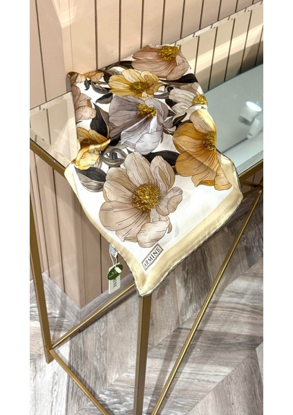 2025 Desenli Saf Ipek Sura Eşarp 9403-38