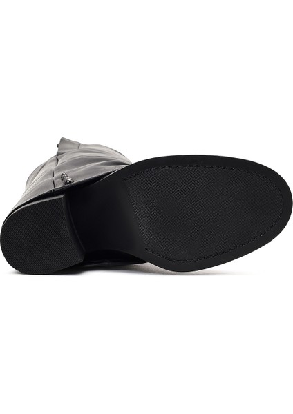 Kadın Siyah Kalın Topuklu Deri Çizme 25WFD185918