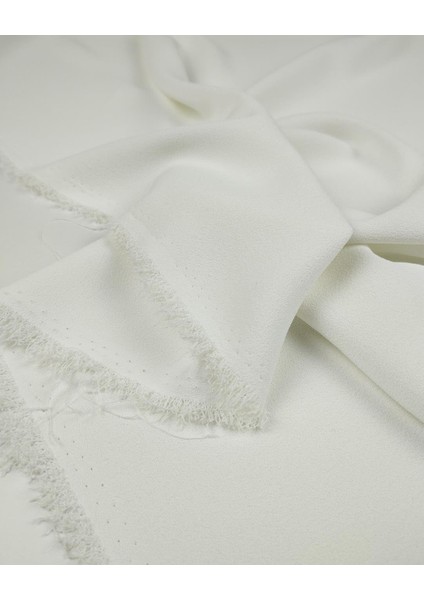 Ekru Renkte Krep Kumaş (En 140 cm x Boy 220 Cm)