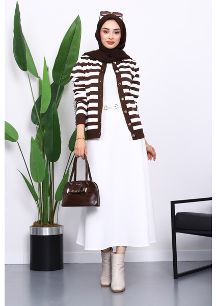 Kahverengi Düğmeli Soğuk İplik Triko Hırka fiyatları