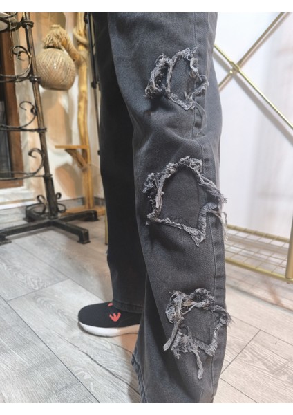 Kız Çocuk Bol Paça Kot Pantolonlu Takım (Sweatshirt+ Beli Lastikli Pantolon) Yıldızlı Siyah Füme