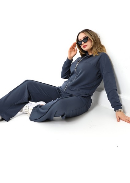 Kolej Yaka Kadın Eşofman Takımı - Üst Bomber Kolej Yaka Ceket ve Alt Bol Paça Baggy Pantolon fiyatları