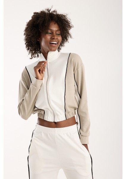 Urbnfıt Kadın Renk Bloklu Fermuarlı Rahat Kesim Eşofman Takımı / Women’s Relaxed Fit Tracksuit