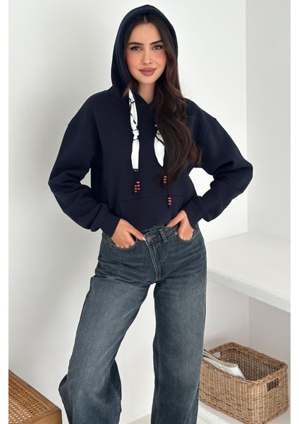 Kadın Fular Detaylı Kapüşonlu Sweatshirt – Casual Charm indirimleri