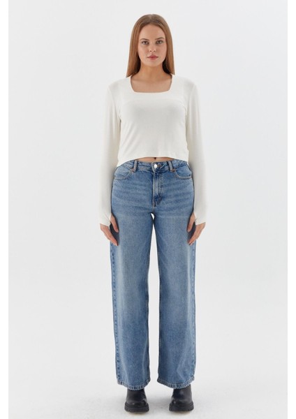 Kare Yaka Body Ekru fiyatları