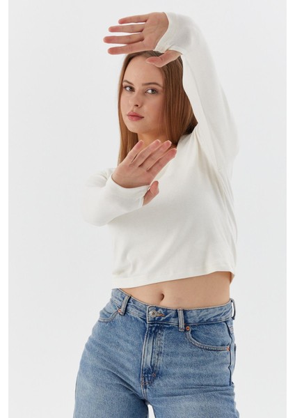 Kare Yaka Body Ekru fırsatları