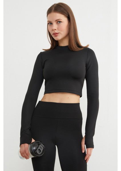 Basic Bisiklet Yaka Parmak Geçmeli Crop Bluz