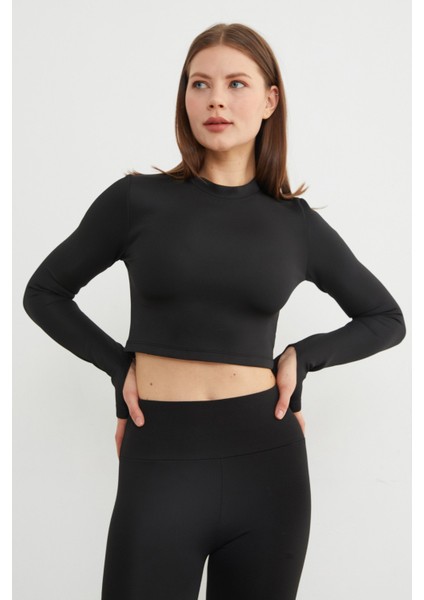 Basic Bisiklet Yaka Parmak Geçmeli Crop Bluz