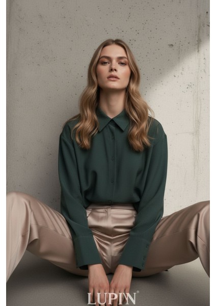 Regular Zümrüt Yeşili Jakarlı Ipeksi Yumuşaklıkta Dokulu Kadın Gömlek Modal Kadın Gömlek, modelleri