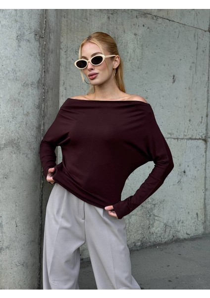 Yarasa Kol Geniş Yaka Siyah Bluz Bol Kesim Likralı Kumaş Düşük Omuz Üst