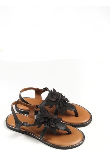 131301 Çiçek Detaylı Sandalet Hakiki Deri Siyah fiyatları