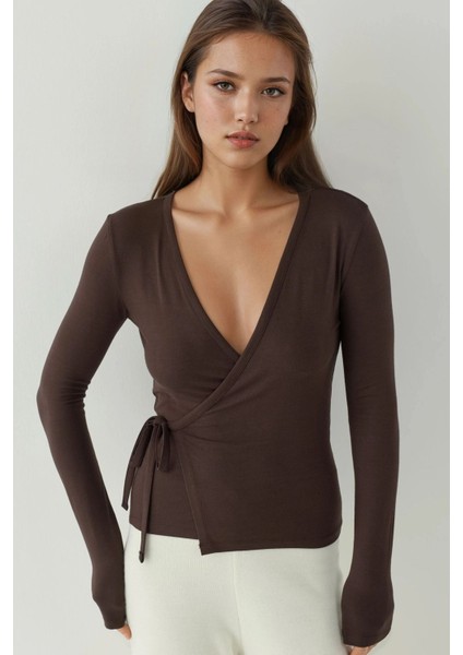 Kadın Kruvaze Bağlama Detaylı Soft Kumaş Balerin Bluz Kestane Kahvesi
