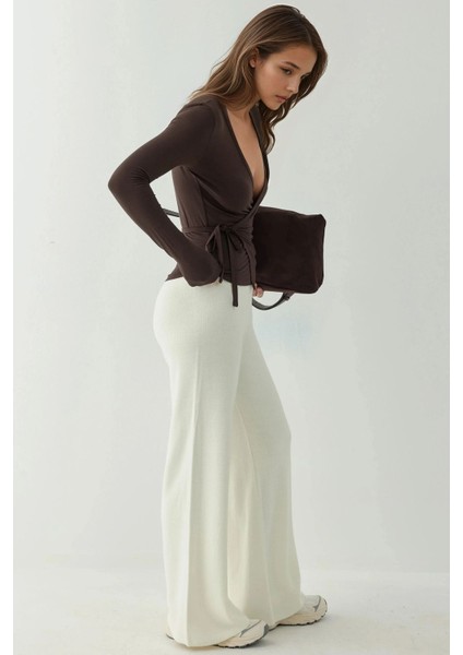 Kadın Kruvaze Bağlama Detaylı Soft Kumaş Balerin Bluz Kestane Kahvesi fiyatları