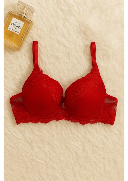 Kırmızı Dantel Detaylı Push Up Sütyen Takımı indirimleri