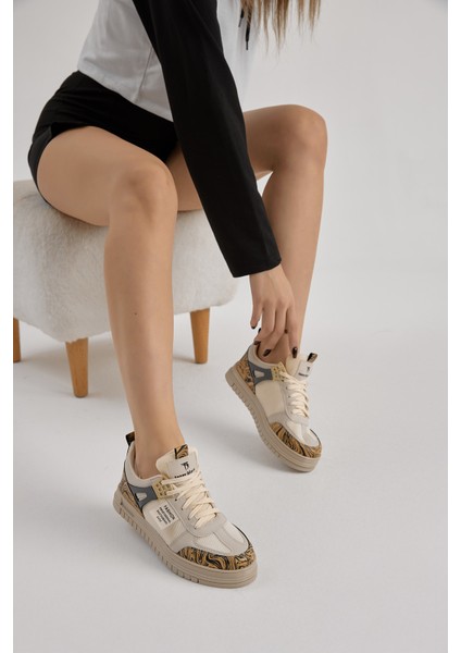 Unisex Bej Termo Taban Desenli Fileli Bağcıklı Spor Ayakkabı fiyatları