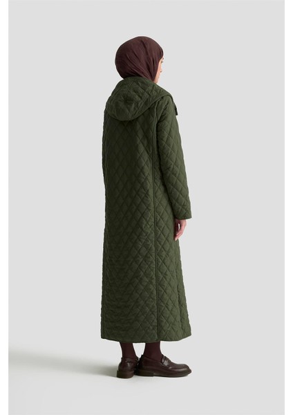 Üçgen Desenli Kapitone Kaban 25KT705 Haki indirimleri