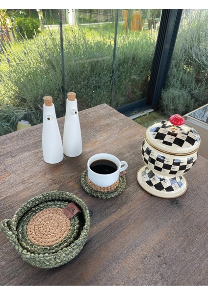 4 Adet Yuvarlak Kılfılı Bardak Altlığı- Leke Tutmaz- Naturel-Yeşil 13X13 cm