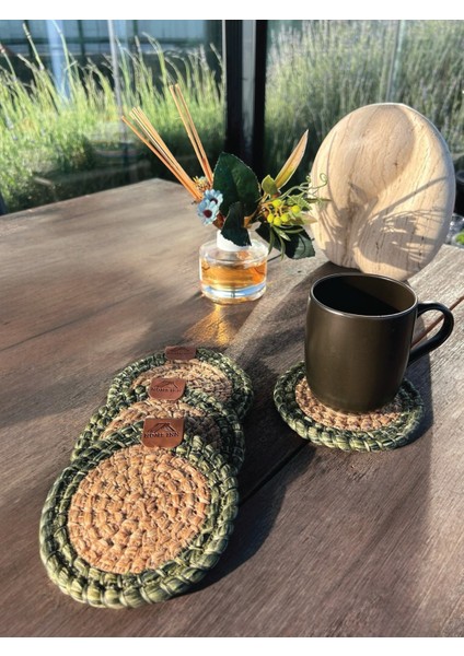 4 Adet Yuvarlak Kılfılı Bardak Altlığı- Leke Tutmaz- Naturel-Yeşil 13X13 cm