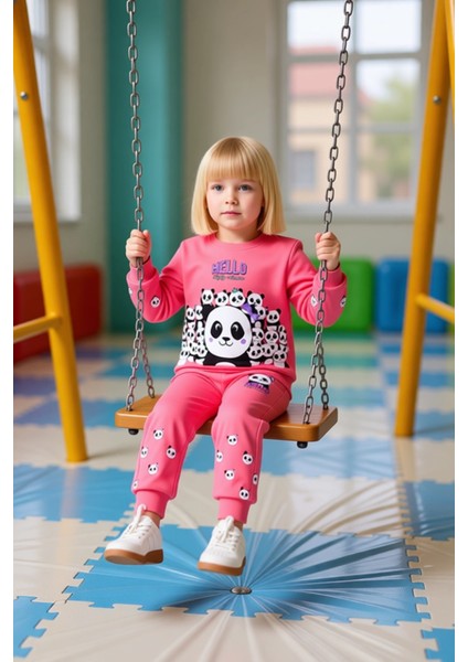 Sevimli Panda Desenli Kız Çocuk Örme Eşofman Takımı Kaliteli Şık Rahat Günlük modelleri