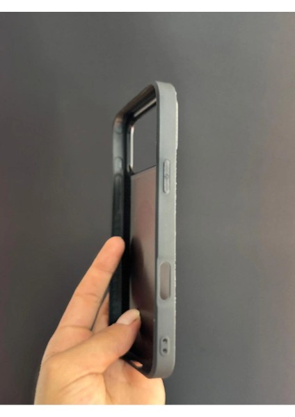 Iphone 17 Uyumlu Sert ve Içi Kadife Taşlı Magsafe Kılıf Roselix fırsatları