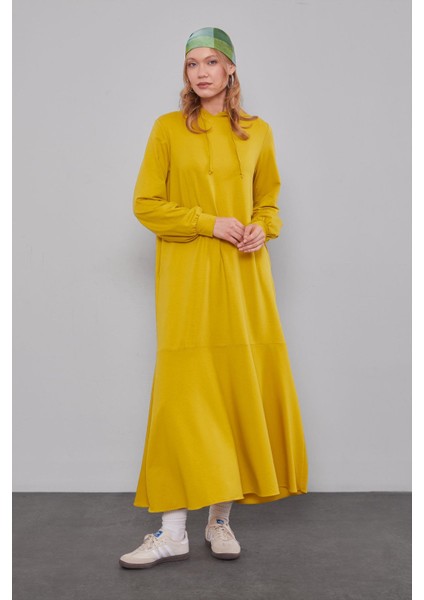 Fıstık Yeşili Kapuşonlu Gizli Cep Detaylı Elbise