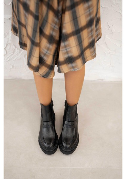 Adda Hakiki Deri Lastikli Kadın Bot Ksiyah modelleri