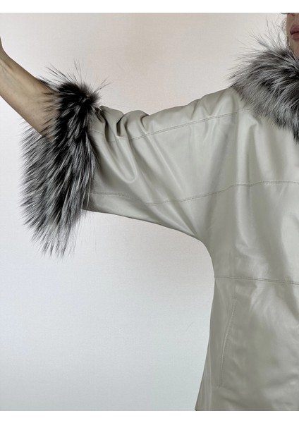 Çift Taraflı Giyilebilir Kadın Deri Mont 340