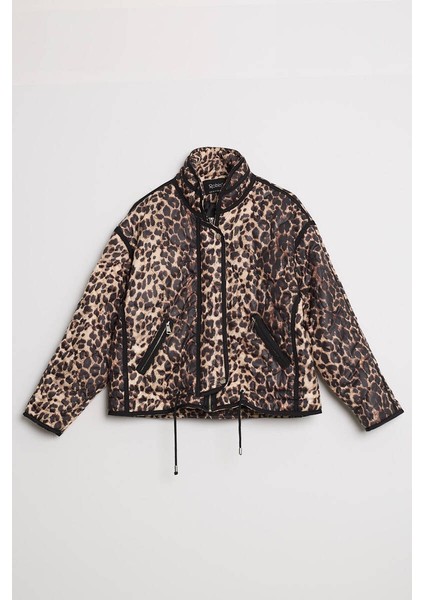 Kadın Leopar Desenli Kapitone Crop Şişme Mont Dik Yaka Kısa Kışlık Puffer Ceket