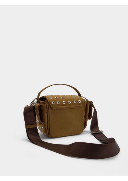 Zımba Detaylı Teknik Kumaş Çapraz Çanta fırsatları