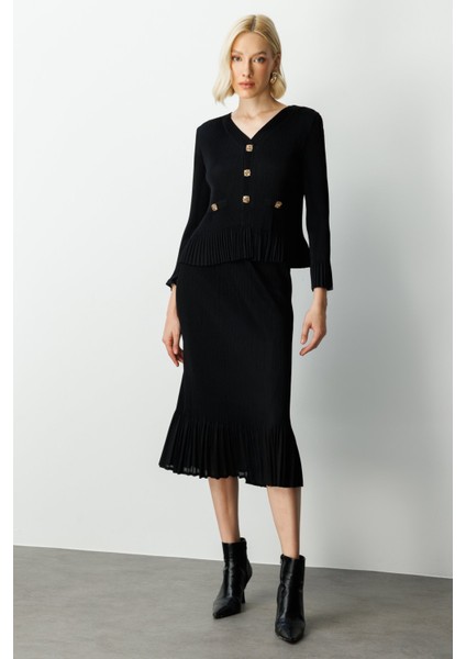 Kadın Süs Düğmeli Piliseli Bluz 3913 Siyah modelleri