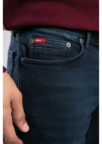 Jagger Normal Bel Dar Kesim Düz Paça Mavi Erkek Jean Pantolon fırsatları