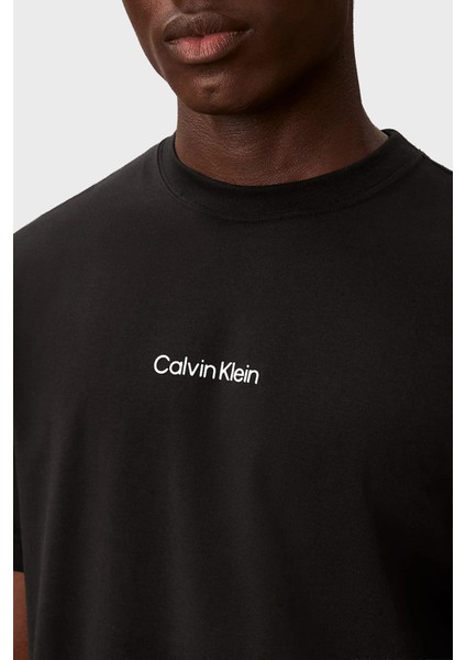 Logolu Pamuk Karışımlı Regular Fit Bisiklet Yaka T Shirt LVGMF5K100UB1 Erkek T Shirt LVGMF5K100 Ub1 fırsatları