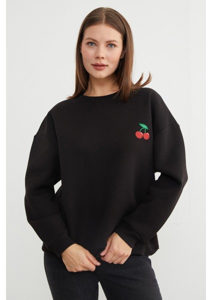 3 Iplik Kiraz Baskılı Oversize Sweatshirt fırsatları