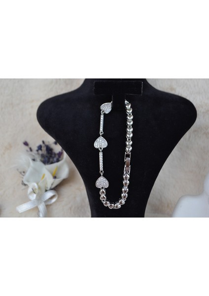 Kalp Formlu Zirkon Taşlı Kalın Çelik Bileklik fiyatları