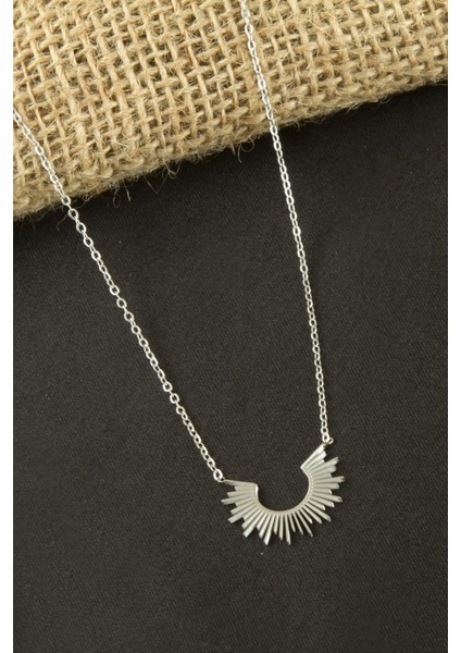 Yarım Halka Lüks Çelik Kolye