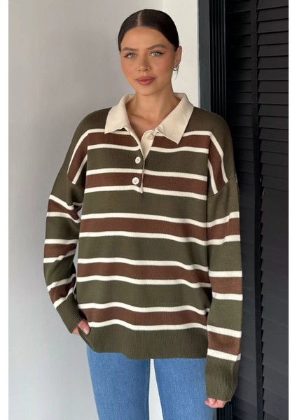 Kadın Yarım Düğmeli Çizgi Desenli Triko Kazak P-00019019