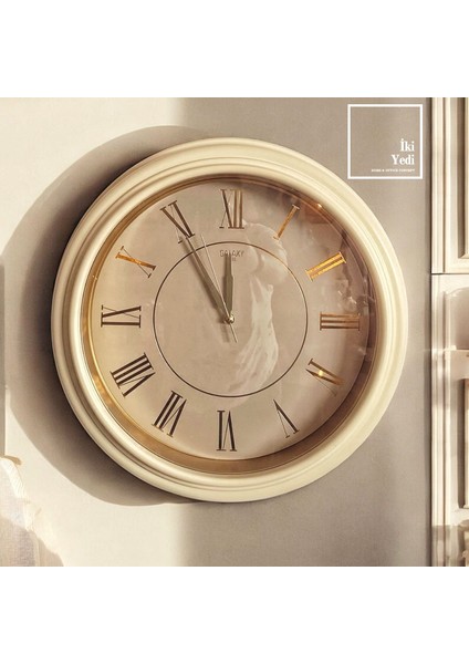 Caprio 45 cm Kalın Çerçeveli Klasik Duvar Saati, Roma Rakamlı Krem Gold Salon Ofis Saati