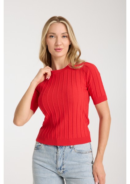 Fit Kesim Çizgili Triko Bluz fırsatları