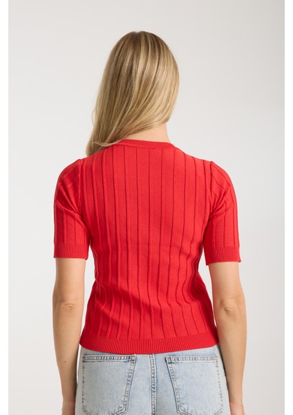 Fit Kesim Çizgili Triko Bluz indirimleri